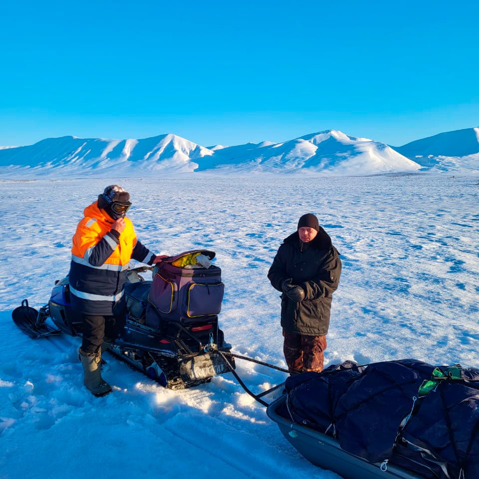 https://taigafish.ru/wp-content/uploads/ohota-na-gusya-chukotka-transport-1.jpg
